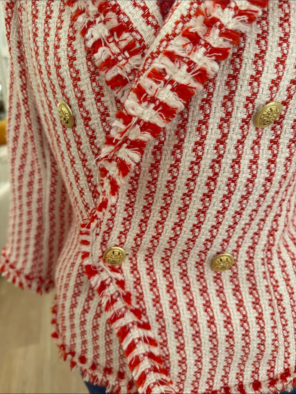 G by Giuliana Red and White Bouclé Double-Breasted Blazer - Picture 4 of 8